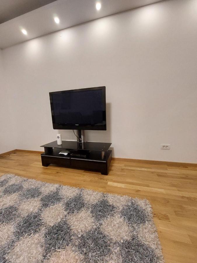 La Luna - Free Private Parking Saraybosna Dış mekan fotoğraf